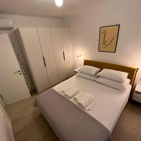Apartment Apart Niko Krvavica